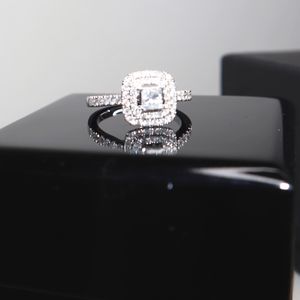 14k White Gold 3/4 Carat T.W. Diamond Square Halo